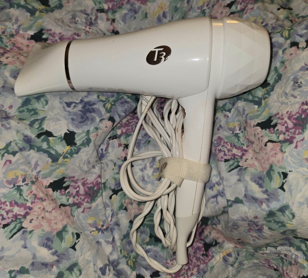 T3 Featherweight Luxe Hair Dryer Gold Trim White NO BRUSH, NO BOX